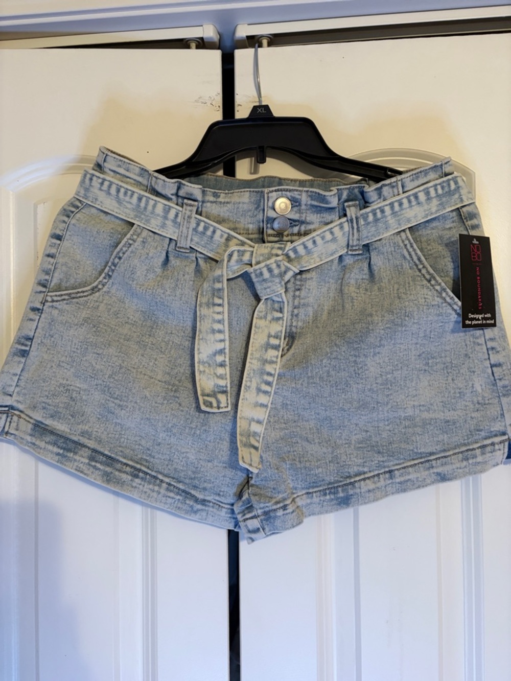No Boundaries Light Blue Tie-Belt Denim Shorts
